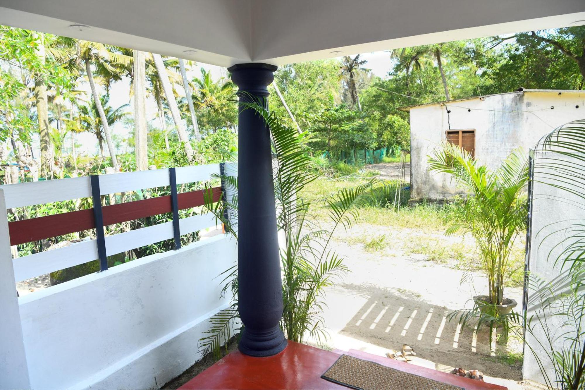Shoreline Marari Beach Villa At Golden Beach Mararikulam Alappuzha Exteriör bild